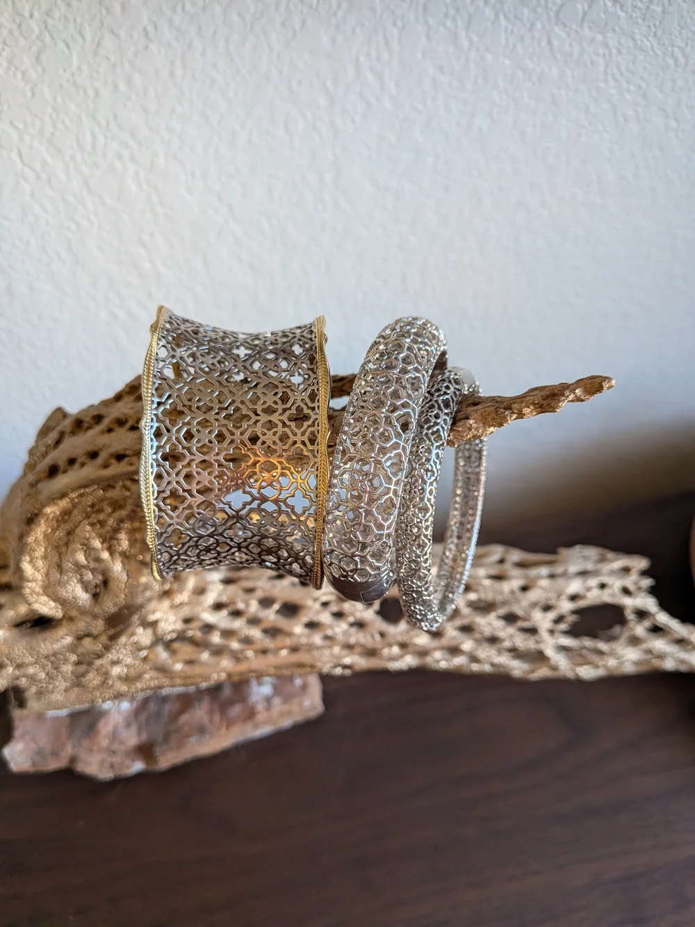 Kendra Scott - Filigree Bracelet Set - Silver & Gold Tones - Excellent Condition